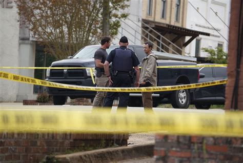 Shooting at Alabama birthday party kills 4; ‘multitude’ hurt